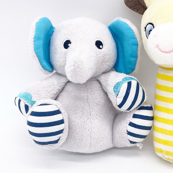 Garanimals Infant Plush Elephant And Giraffe Rattle Grabbers JungleTheme Lot 2 - Picture 9 of 9
